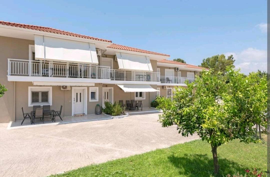 Lagadi Apartment 6 Lászi Kültér fotó